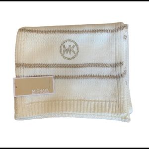 New Michael Kors Pin dot logo scarf